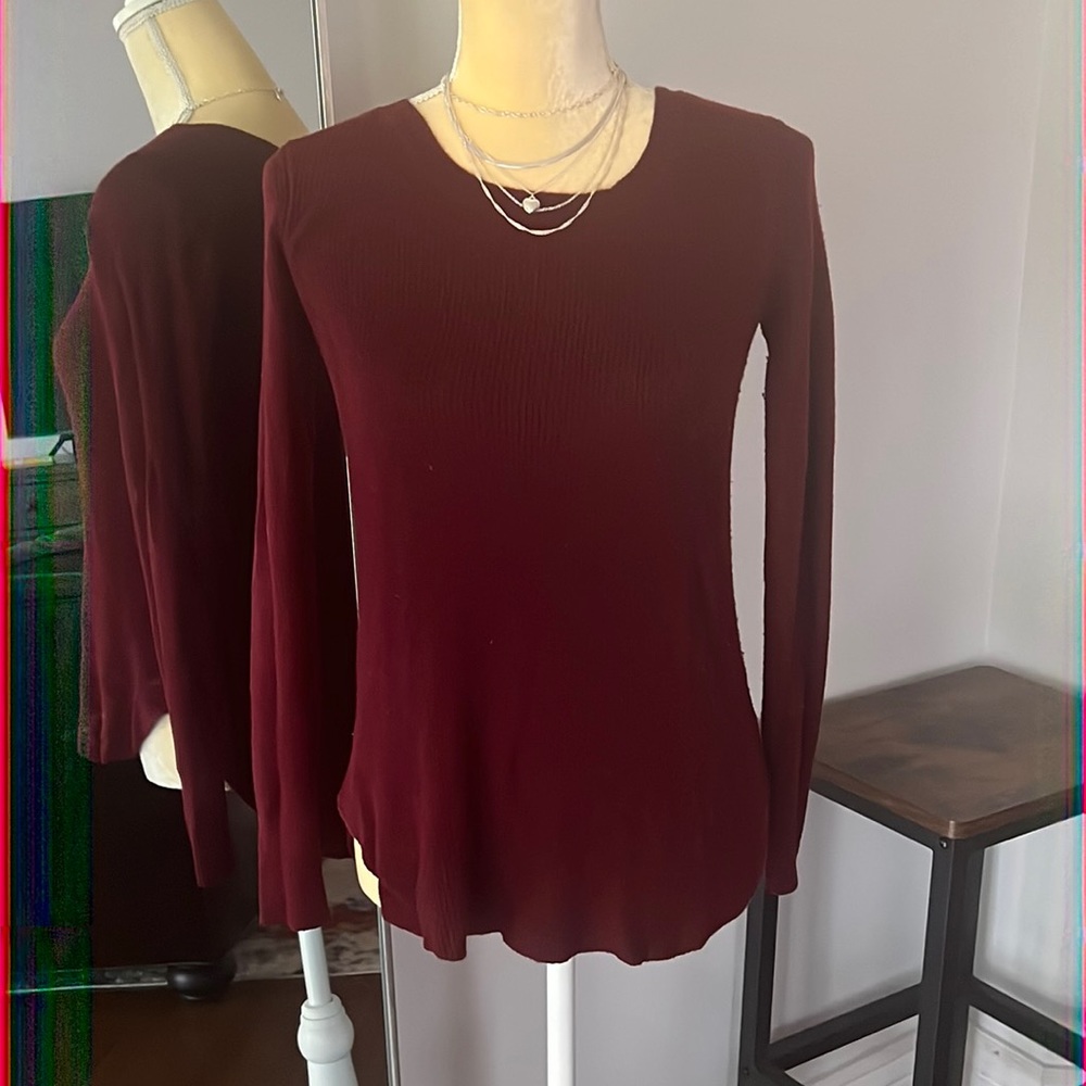American Eagle Burgundy Sweater XS